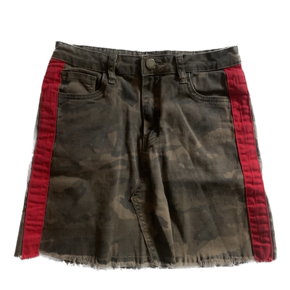 American Bazi Women/Girls trendy camo red stripe mid length skirt
